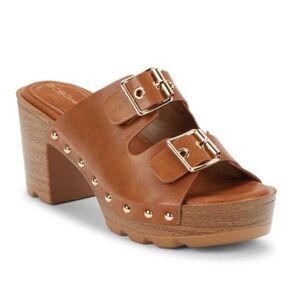 BCBGeneration NWOT Yolanda Cognac Block Heel Buckle Top Sandals Size 10